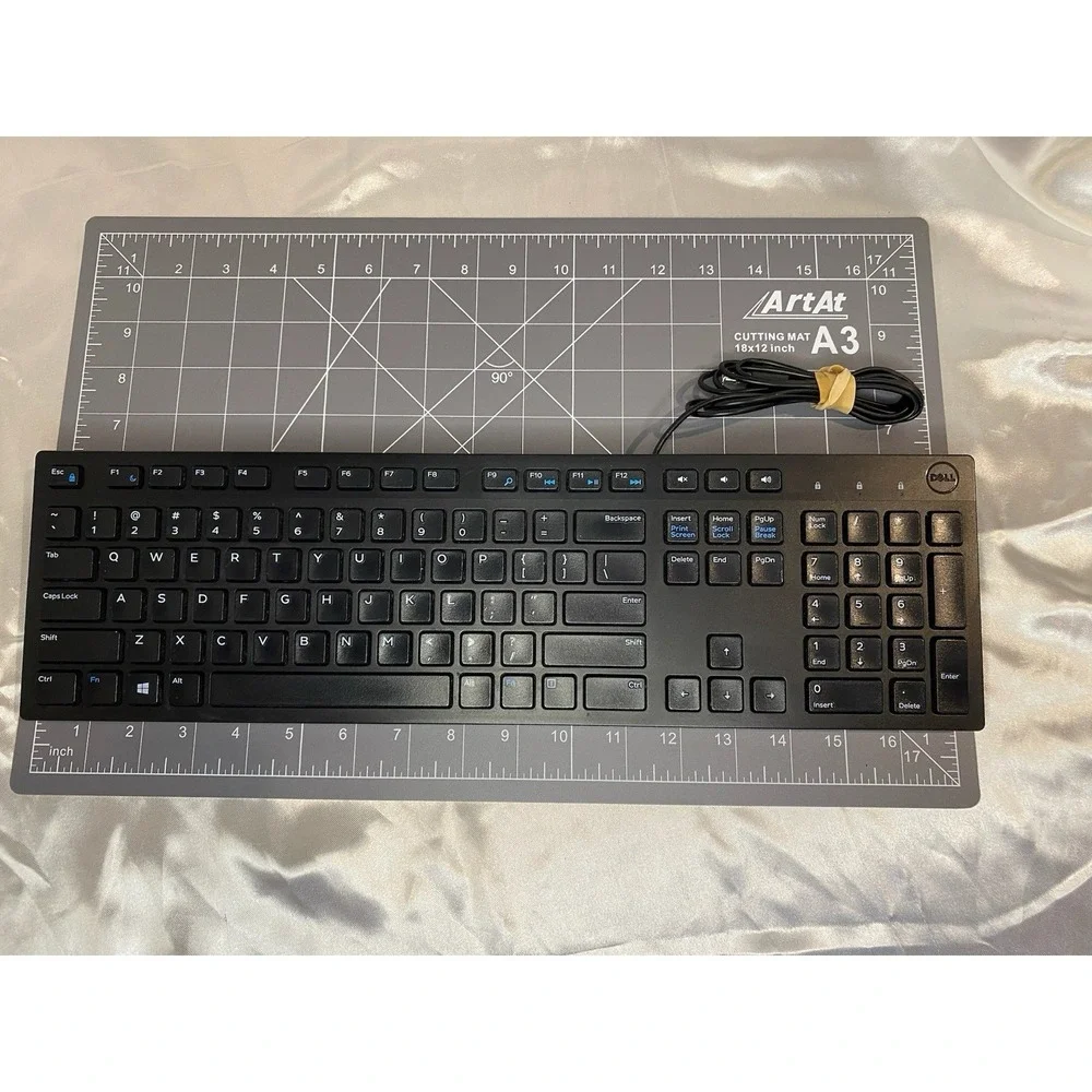 Dell KB216b USB Wired Keyboard Black Slim Quiet Keys for PC/Laptop Tested/works